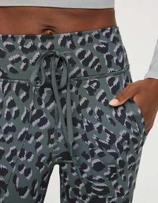 OFFLINE By Aerie Jacquard Peak Legging