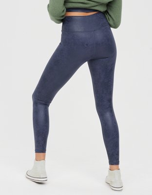 OFFLINE By Aerie The Hugger Crossover High Waisted Crackle Legging