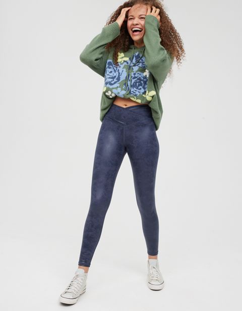 Женские брюки Aerie OFFLINE By Aerie The Hugger Crossover High Waisted Crackle Legging