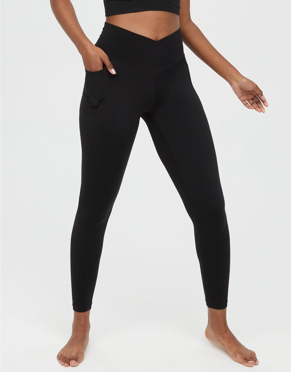OFFLINE By Aerie Real Me High Waisted Crossover Pocket Legging