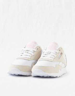 Женские кроссовки Aerie Reebok CL Nylon Women's Sneaker — фото 3