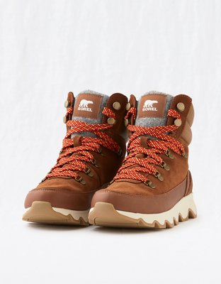 sorel women's kinetic nubuck leather platform booties