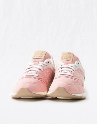 New Balance 997H Women's Sneaker