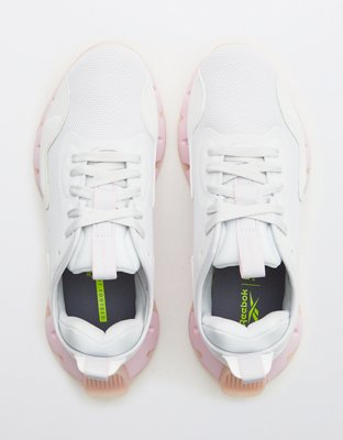 Женские кроссовки Aerie Reebok Zig Dynamica Sneaker — фото 2