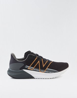 American Eagle New Balance Fuelcell Propel V2 Sneaker