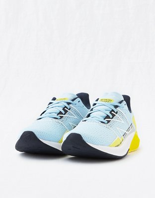 Женские кроссовки Aerie New Balance Fuelcell Propel V2 Sneaker — фото 3