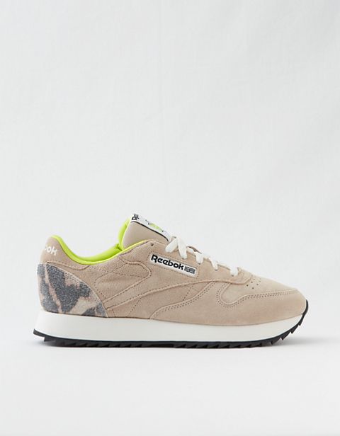 Женские кроссовки Aerie Reebok Classic Leather Ripple Sneaker