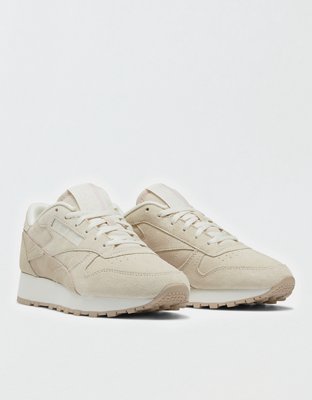 Женские кроссовки Aerie Reebok Classic Leather Sneaker — фото 2