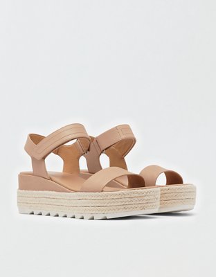 Sorel Cameron Flatform Sandal