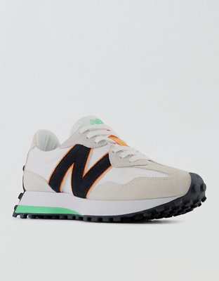 New Balance 327 Sneaker