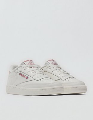 Женские кроссовки Aerie Reebok Club C 85 Vintage Sneaker — фото 2