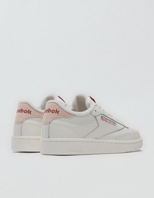 Женские кроссовки Aerie Reebok Club C 85 Vintage Sneaker — фото 3