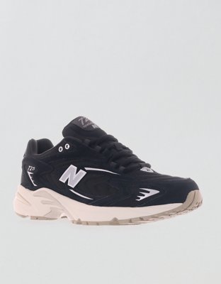 New Balance 725 Sneakers