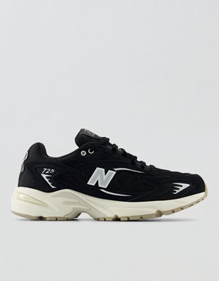 New Balance 725 Sneakers