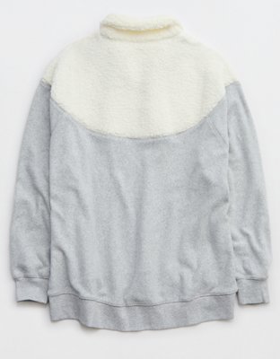 Aerie Hometown Holiday Quarter Zip Sweatshirt