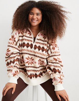 In a holidaze shop sweatshirt american eagle