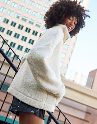 Aerie Sherpa Quarter Zip Sweatshirt