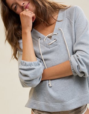 L.Appartment グレーコード　no sleeve スエット A.P.C. Lake Gots Crewneck x Asics in Light Gray | SVD USA