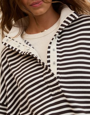 Aerie Oh Snap! Classic Sweatshirt