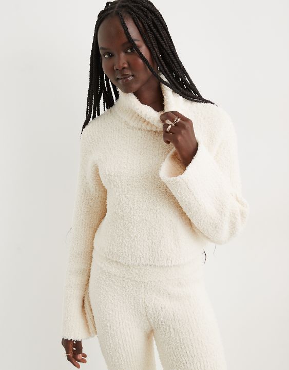 Aerie Marshmallow Turtleneck Sweater