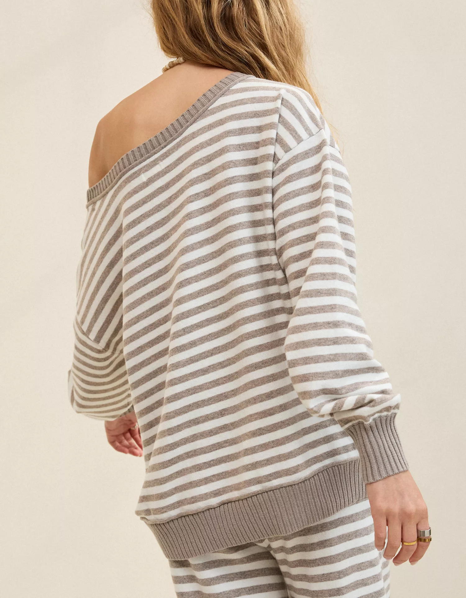 Aerie Sunday Soft Off-The-Shoulder Sweater - thumbnail 9
