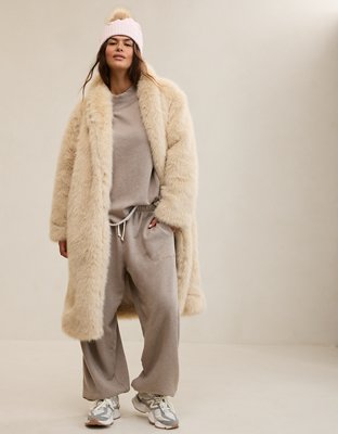 Женская куртка Aerie Faux Fur, цвет: Cake Batter — фото 4