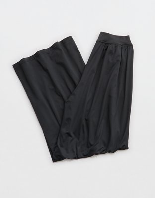 OFFLINE By Aerie The Hugger Go With The Flow Super Wide Leg Pant