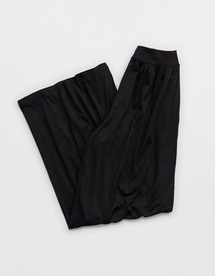 OFFLINE By Aerie The Hugger Go With The Flow Super Wide Leg Pant