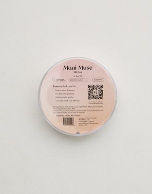Mani Muse Strawberry Glazed Press-On Nails
