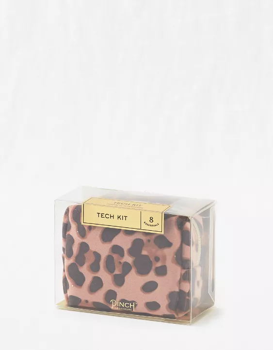 Pinch Leopard Tech Kit