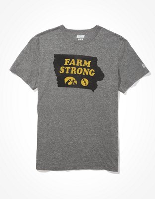 Tailgate Men's Iowa Farm Strong T-Shirt