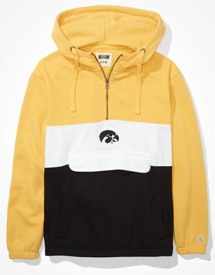 iowa hawkeyes women's apparel