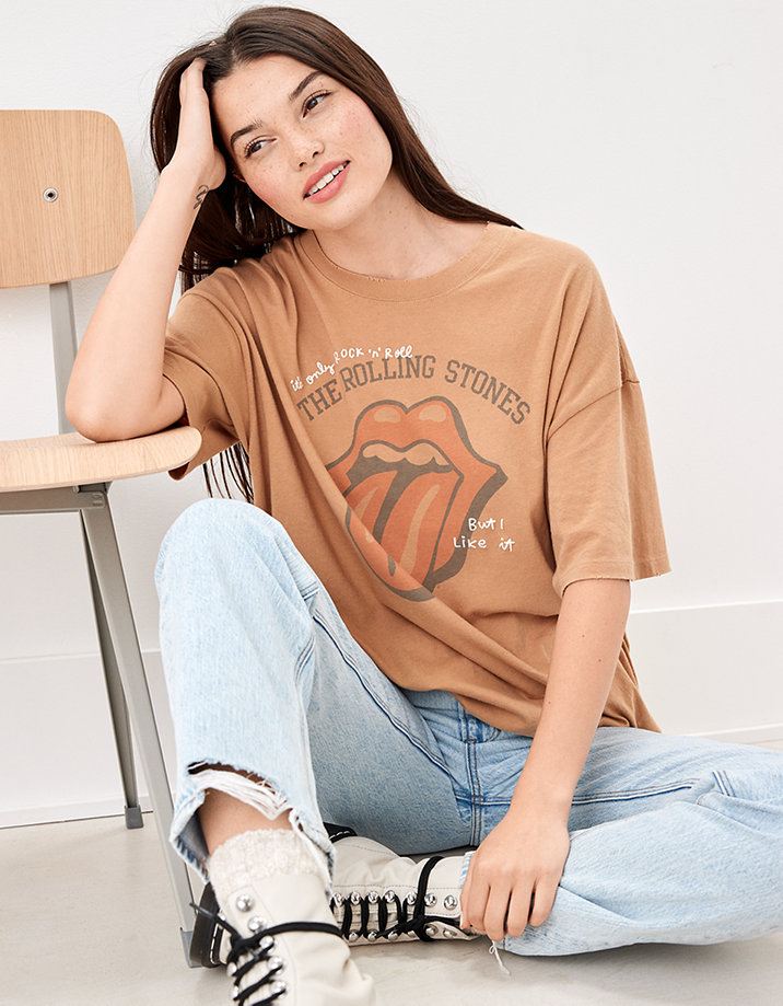 AE Oversized Embroidered Rolling Stones Graphic T-Shirt