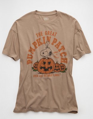 AE Oversized Snoopy Halloween Graphic T-Shirt