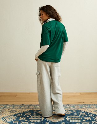 AE Grinch Oversized Holiday Graphic Tee 