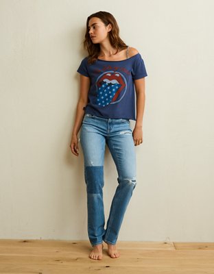 AE Off-the-Shoulder Rolling Stones Graphic T-Shirt
