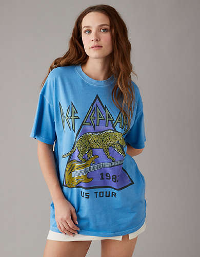 AE Oversized Def Leppard Graphic Tee
