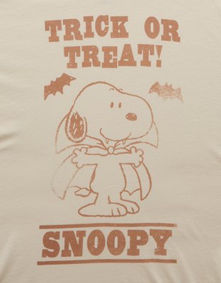 AE Oversized Snoopy Halloween Graphic T-Shirt