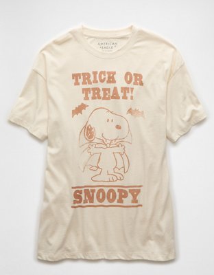 AE Oversized Snoopy Halloween Graphic T-Shirt