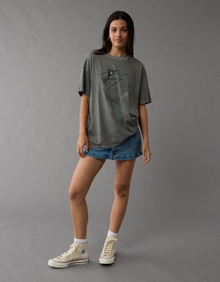Женские футболки American Eagle AE Oversized Nightmare Before Christmas Halloween Graphic T-Shirt — фото 5
