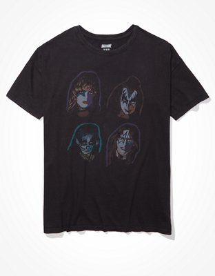 Tailgate Women's Kiss Graphic T-Shirt