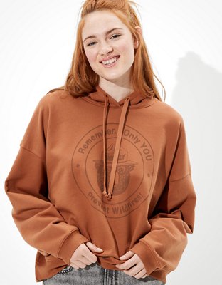 Tailgate Women's Smokey Bear Cropped Fleece Hoodie
