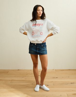AE Snoopy Graphic Crew Neck Sweatshirt | American Eagle