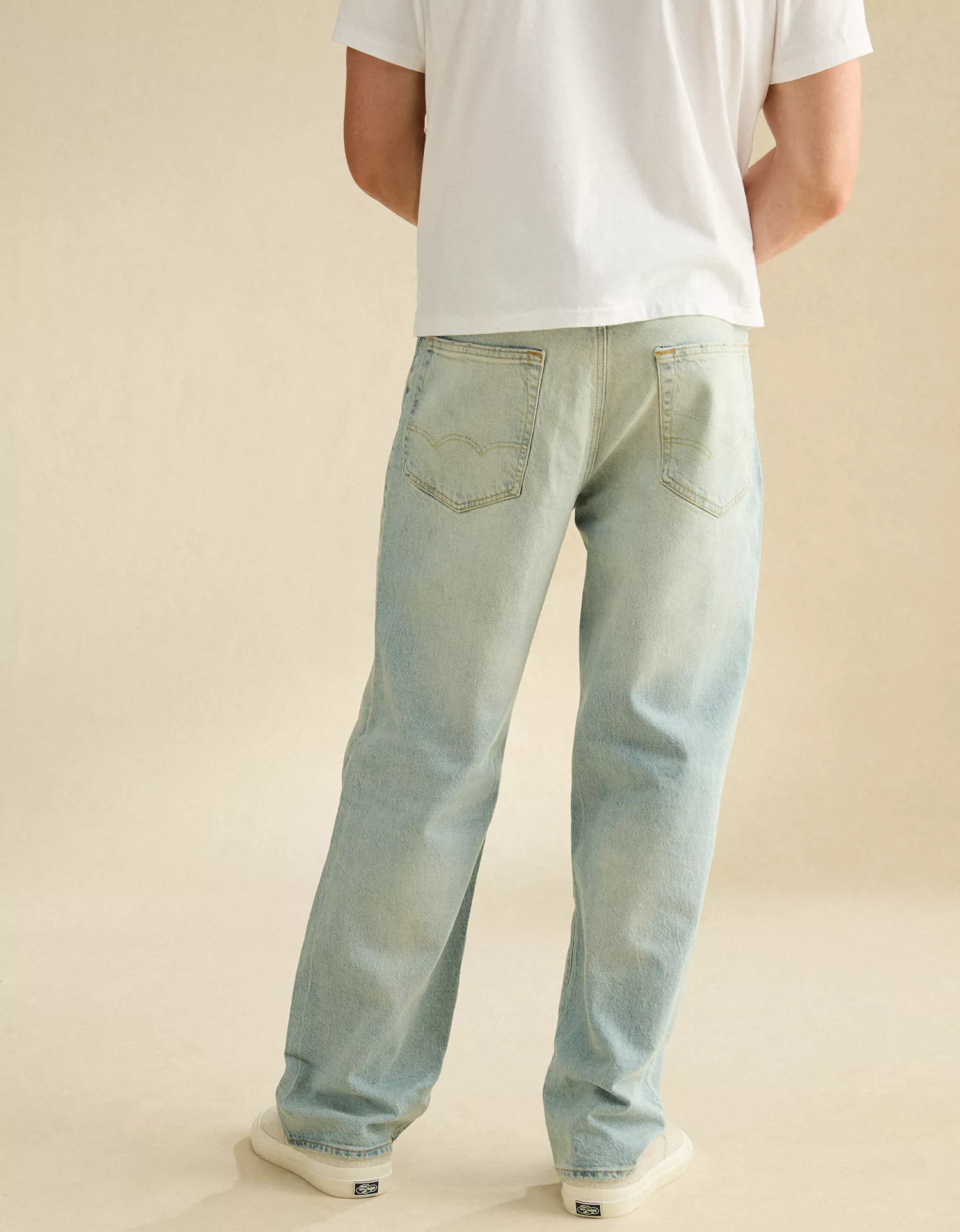 AE Loose Jean - thumbnail 3