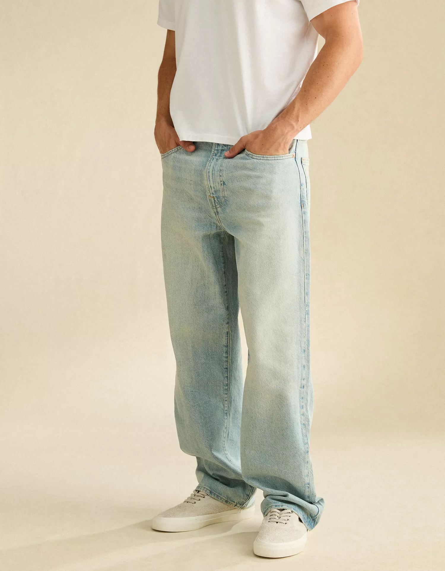 AE Loose Jean - thumbnail 6