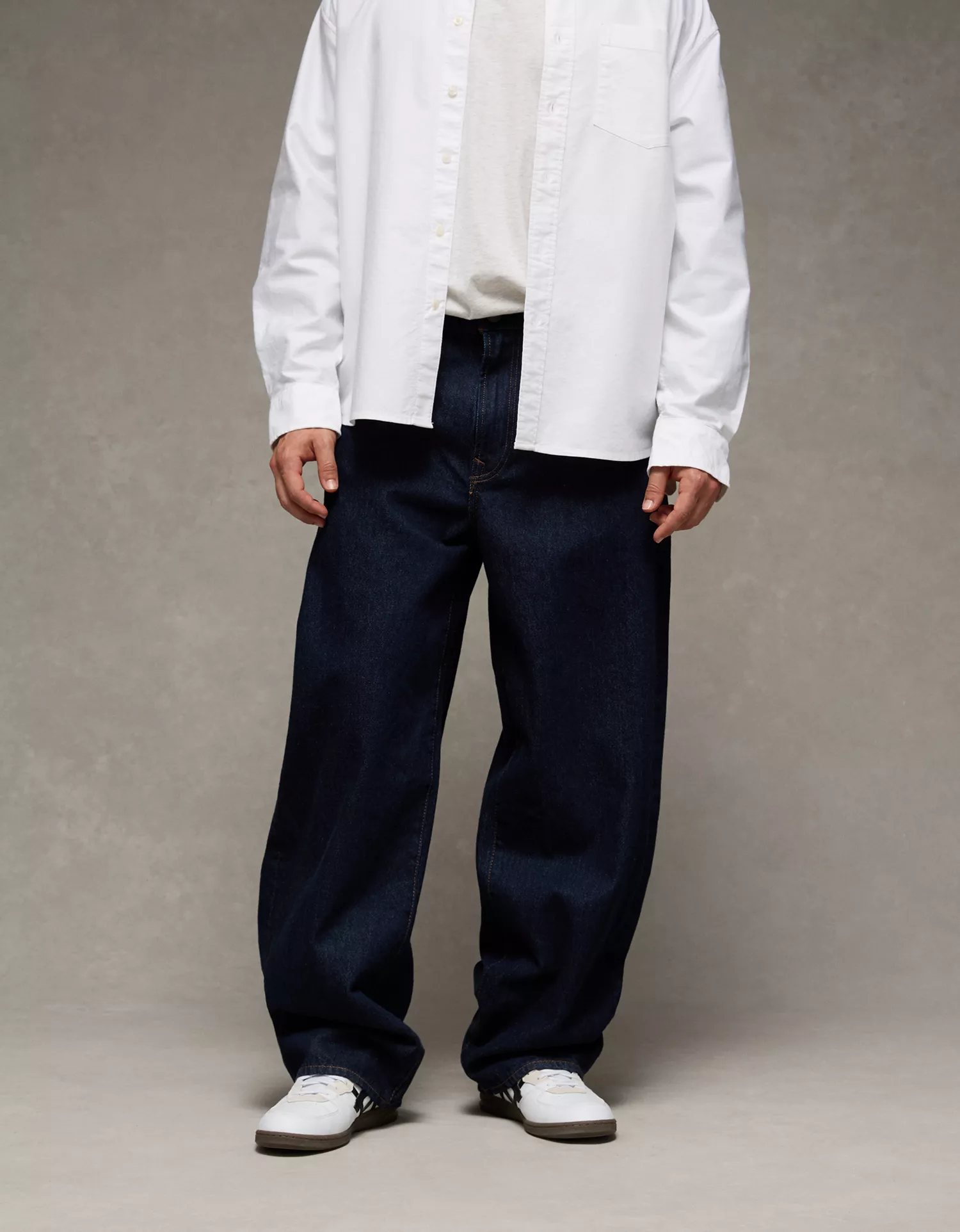 AE Barrel Jean