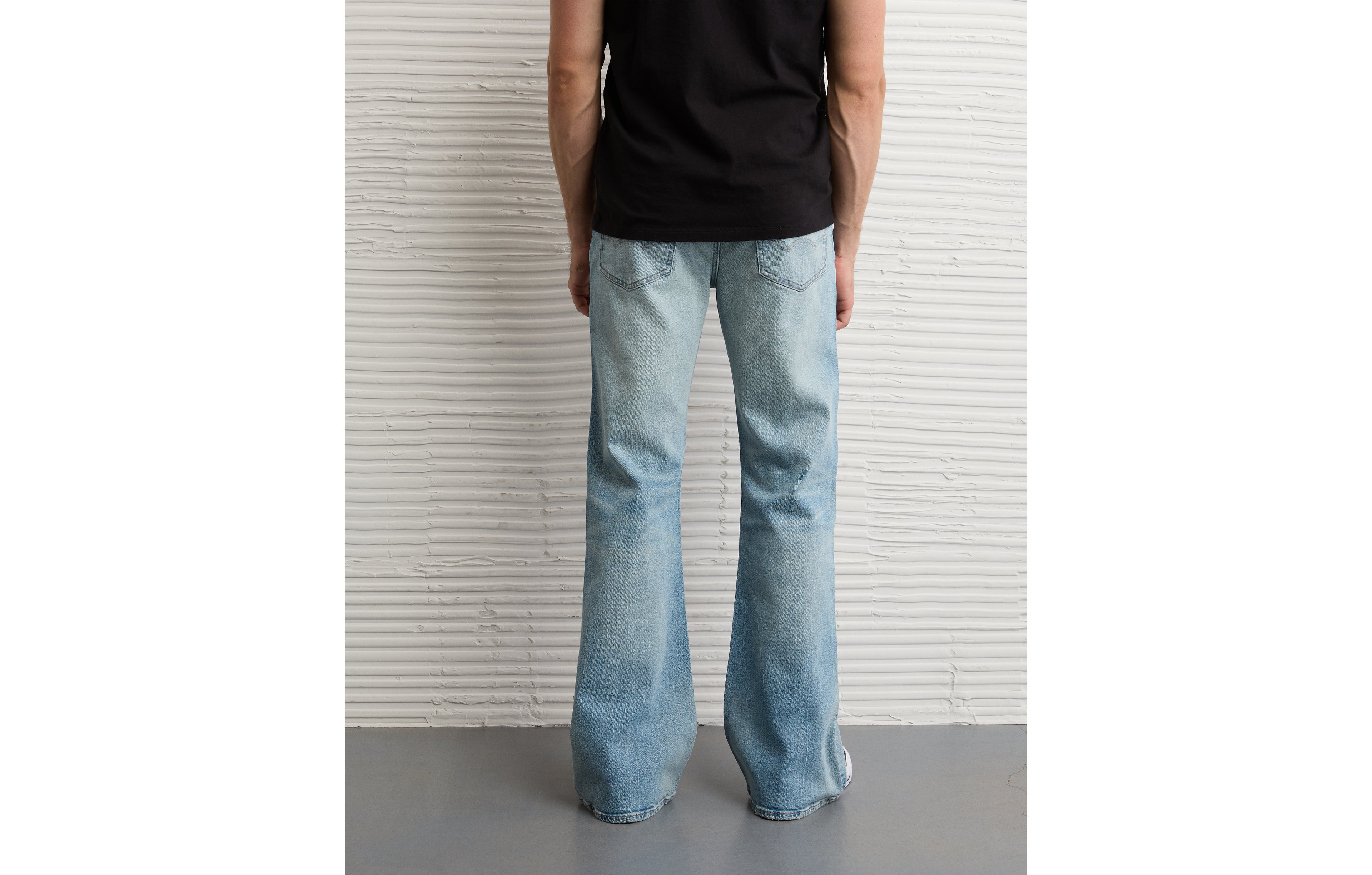 AE Slim Flare Jean