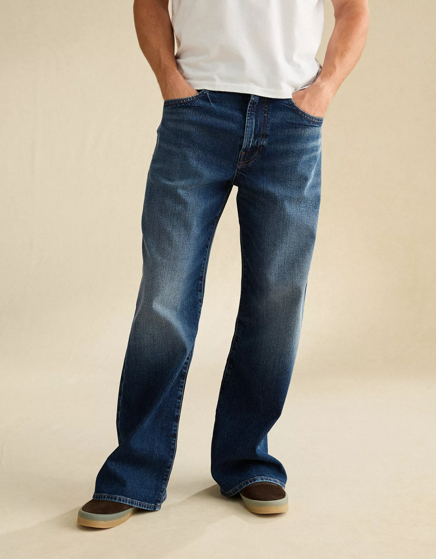 AE Baggy Bootcut Jean - thumbnail 6