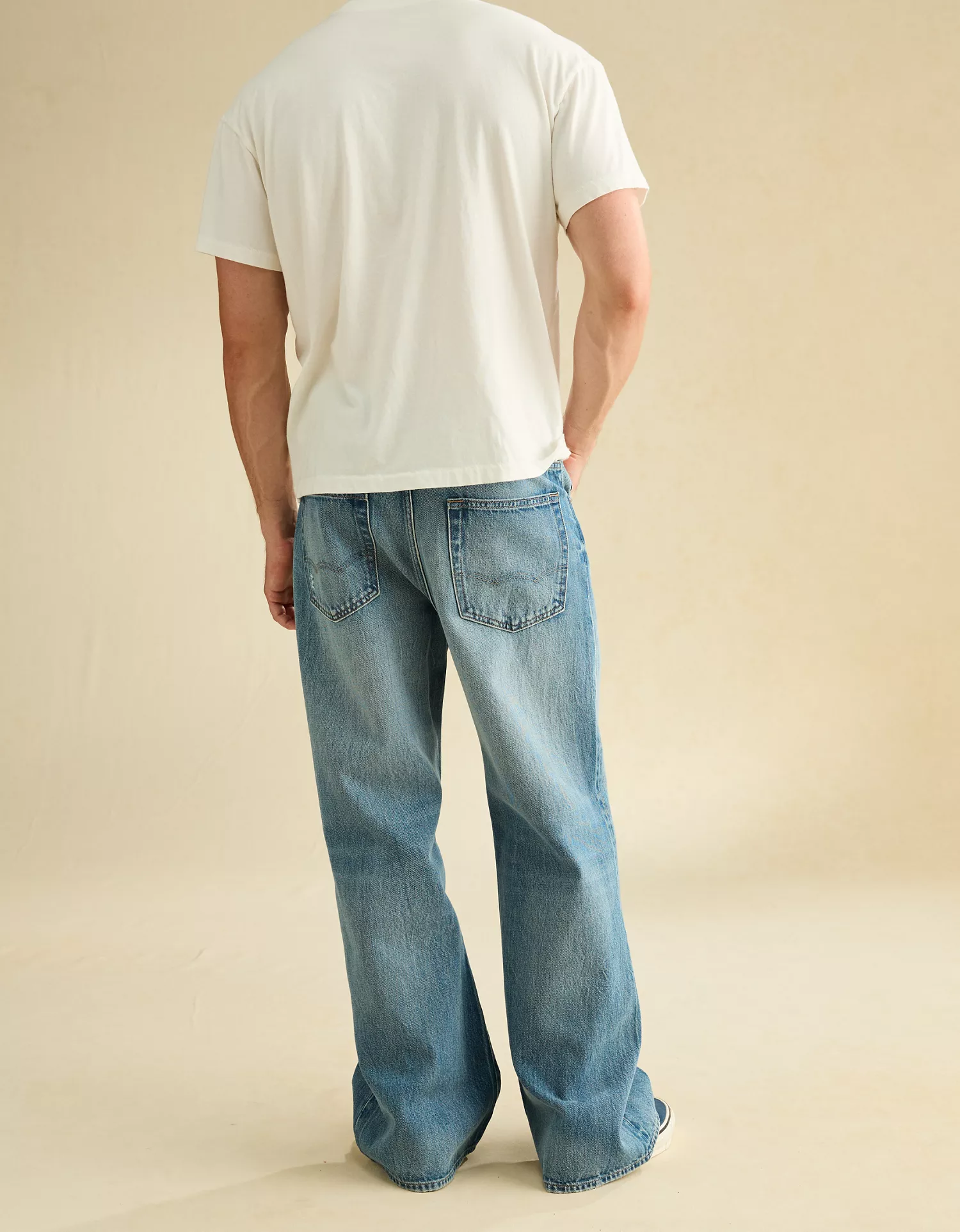 AE Baggy Bootcut Jean - thumbnail 7