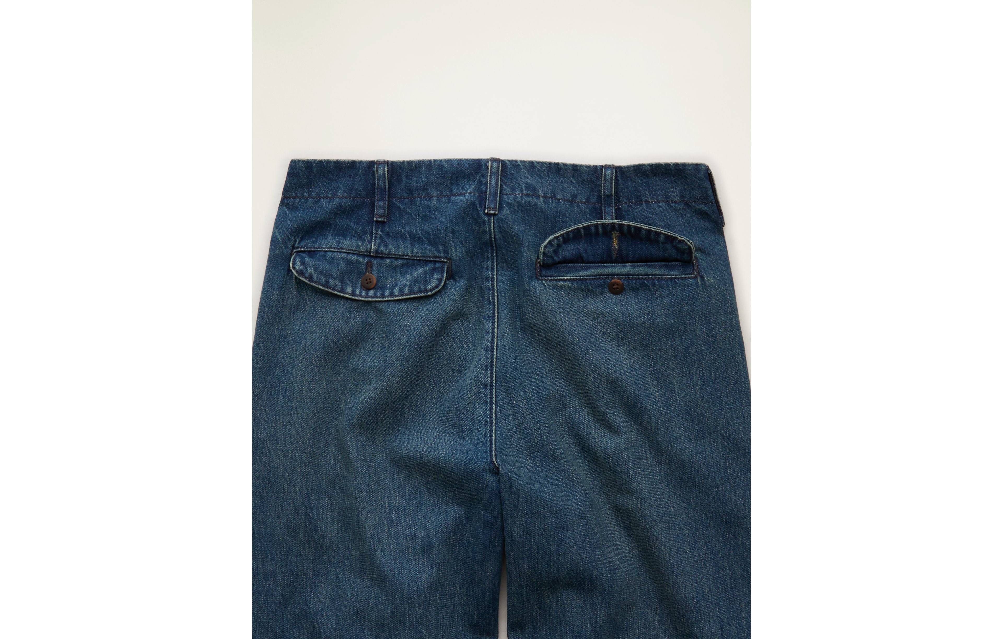 AE Loose Jean